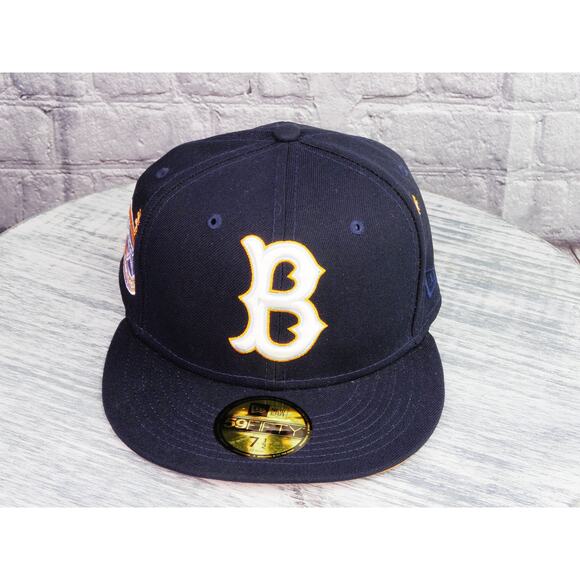 New Era 59Fifty San Diego Padres SD Logo Filled Graphics Fitted Hat Sz 7 1/8 - Picture 1 of 10